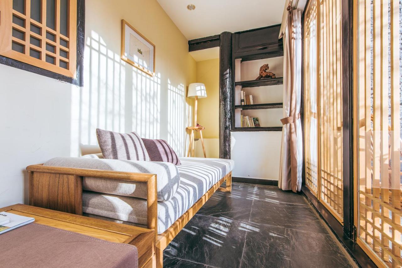 Dali Shaxi Qing Jing Courtyard Hotel Jianchuan Bagian luar foto